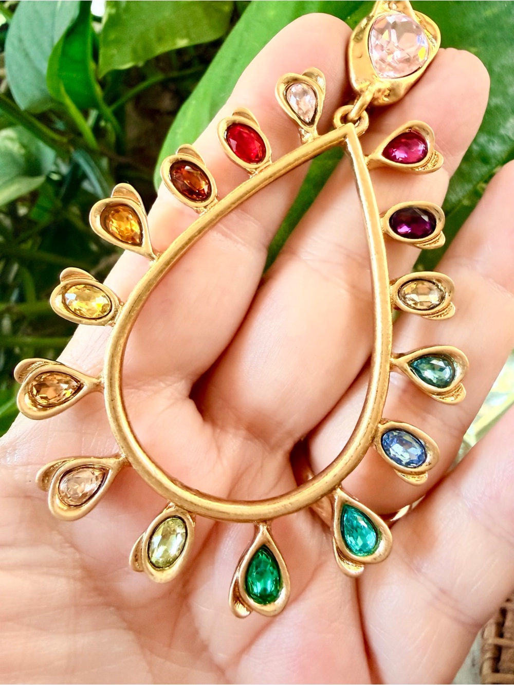 Oscar de la Renta MULTICOLORED GOLD Teardrop Hoop Earrings ⭐️ CLIP ON🩵💚💛🧡❤️🩷 - Picture 7 of 16